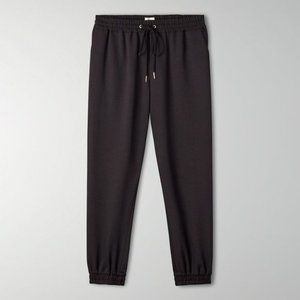 Aritzia Wilfred Buffon Pant in Black